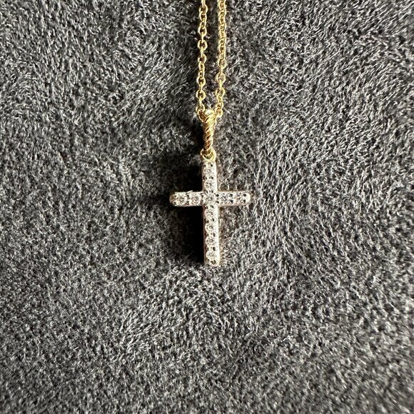 David Yurman Cable Cross Necklace w/ Pavé White Diamonds & 18K Yellow Gold - 18" - Picture 6 of 16